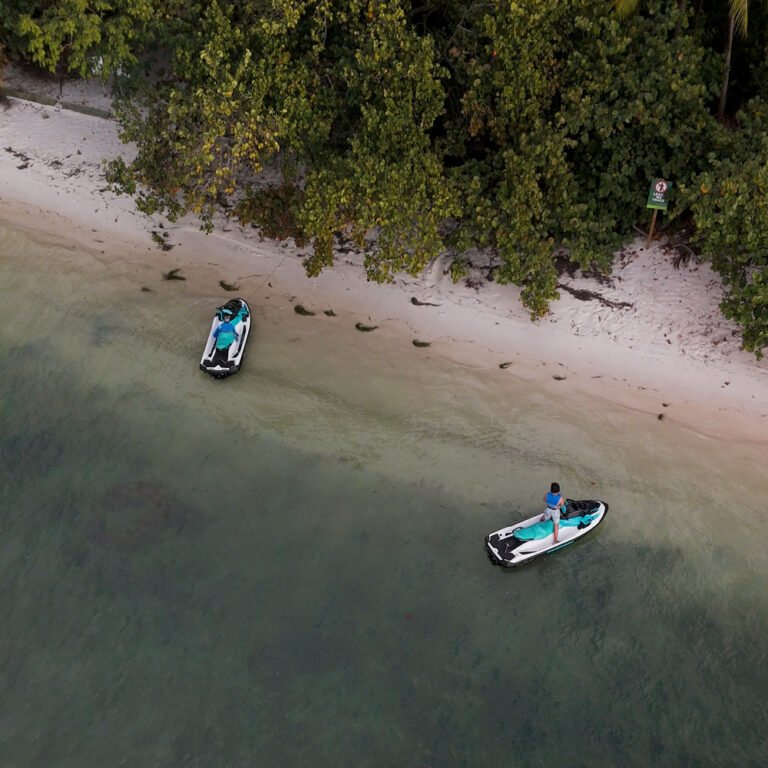 soleado-watersports-miami--beach-pace-picnic-island